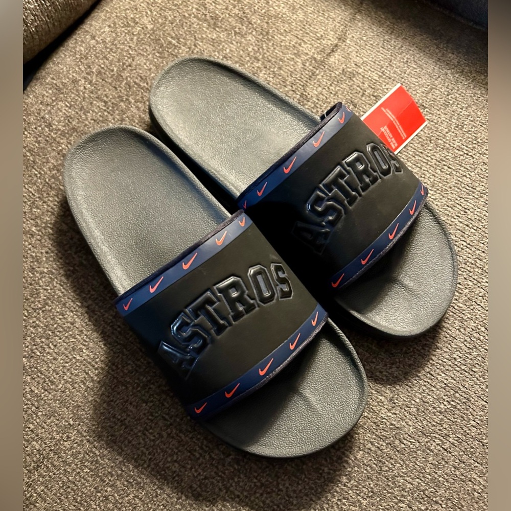 NWT Nike Astros Slides